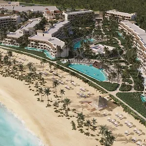 5* Resort Secrets Playa Esmeralda &